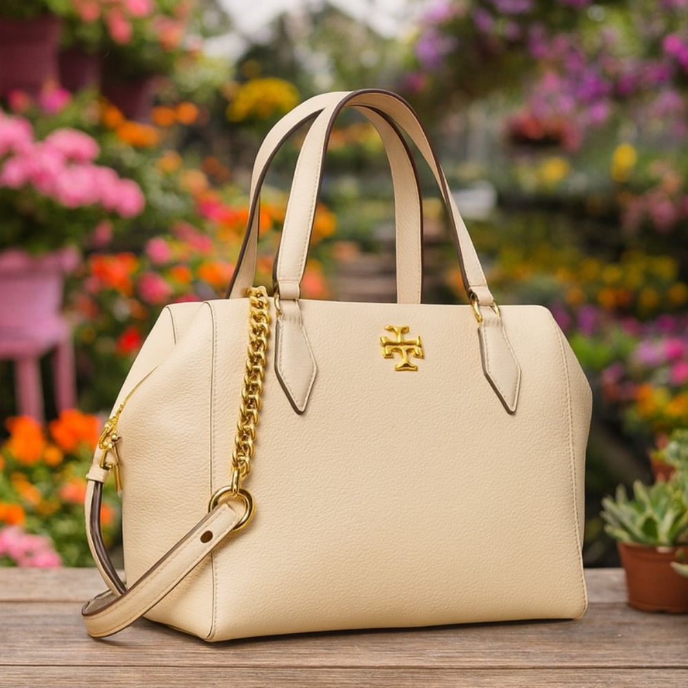 NEW Tory Burch Kira Cream Pebbled Leather Satchel/Shoulder bag/Crossbody Bag